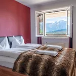 Апартаменты -panorama-bergblick- Dampfbad-dusche Und Aussenbett