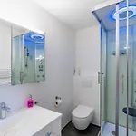 -panorama-bergblick- Dampfbad-dusche Und Aussenbett *