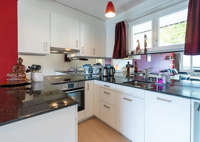 -panorama-bergblick- Dampfbad-dusche Und Aussenbett Appartement Flims